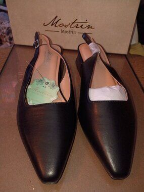 Mostrin kitten heels in black slingback size 7.5 new in box